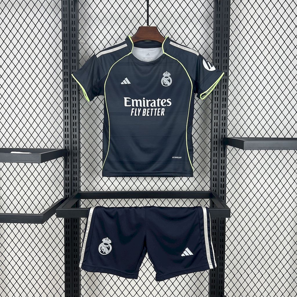 Real Madrid Federico Valverde 8 Kids Away Soccer Jersey 2025-2026