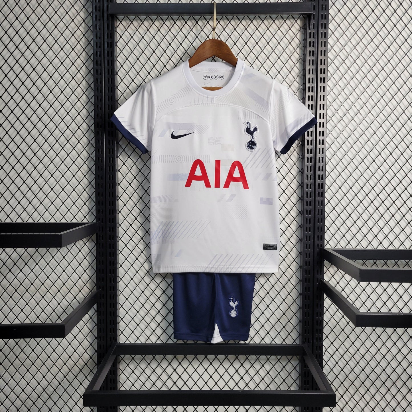 Tottenham Hotspur Son Heung-min 7 Kids Home Soccer Jersey 2023/24