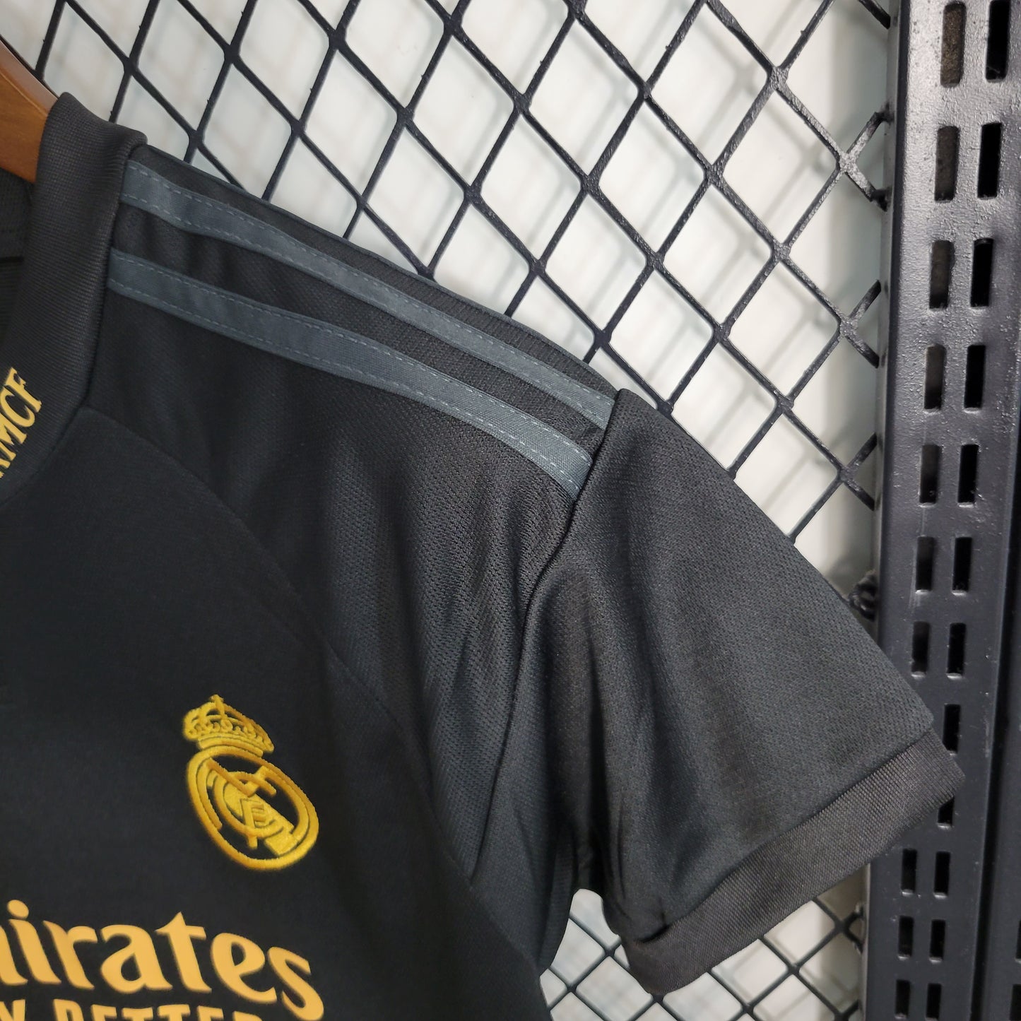 Real Madrid Federico Valverde 15 Third Kids Soccer Jersey 2023/24