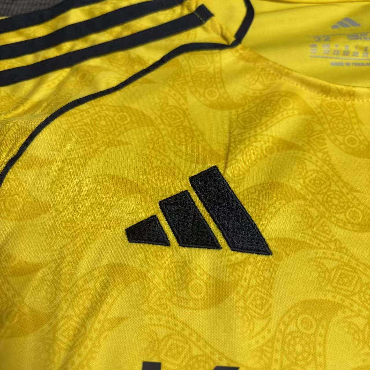 Al Nassr Cristiano Ronaldo 7 Kids Home Soccer Jersey 2025-2026