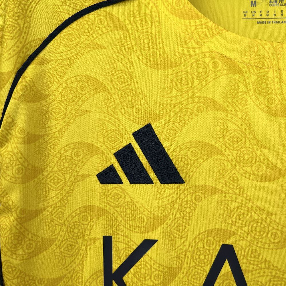 Al Nassr Cristiano Ronaldo 7 Home Soccer Jersey 2025-2026