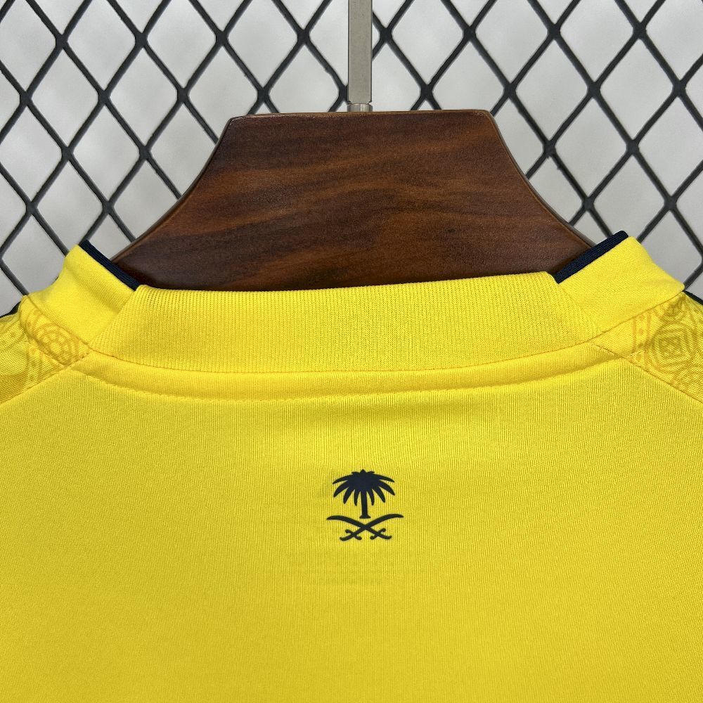 Al Nassr Cristiano Ronaldo 7 Home Soccer Jersey 2025-2026