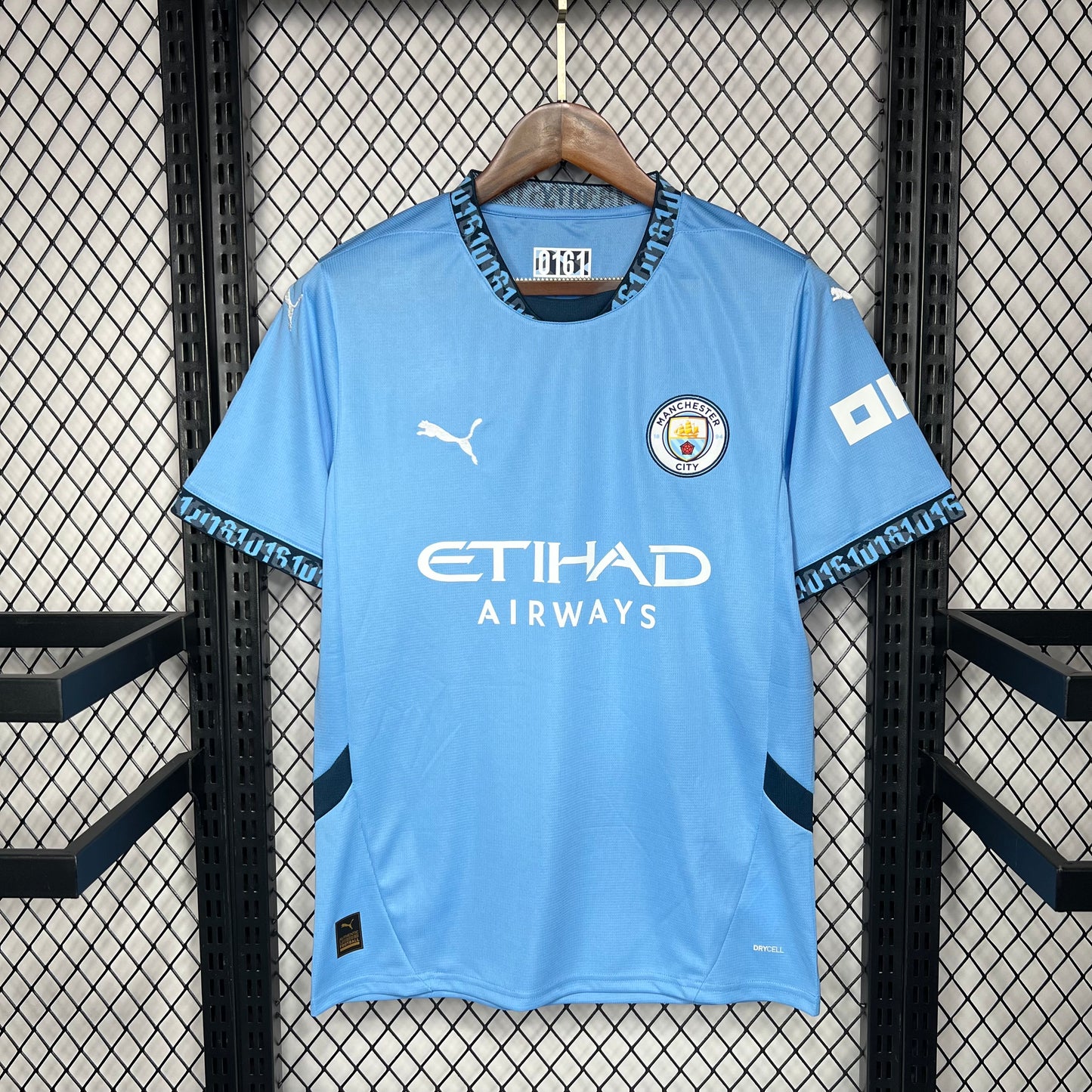 Manchester City Julián Álvarez 19 Home Soccer Jersey 2024/25