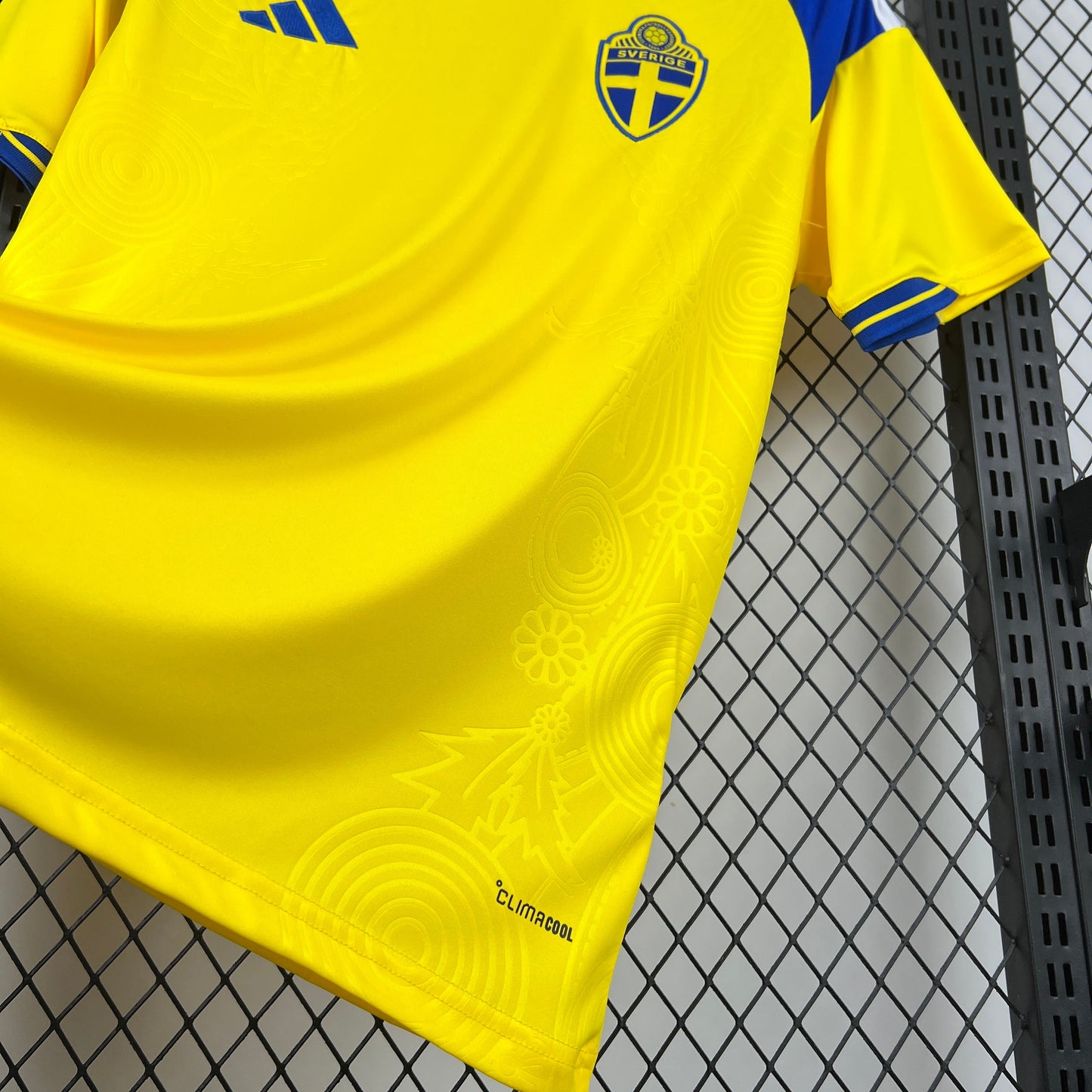 Sweden Lucas Bergvall 7 Home Soccer Jersey World Cup 2026