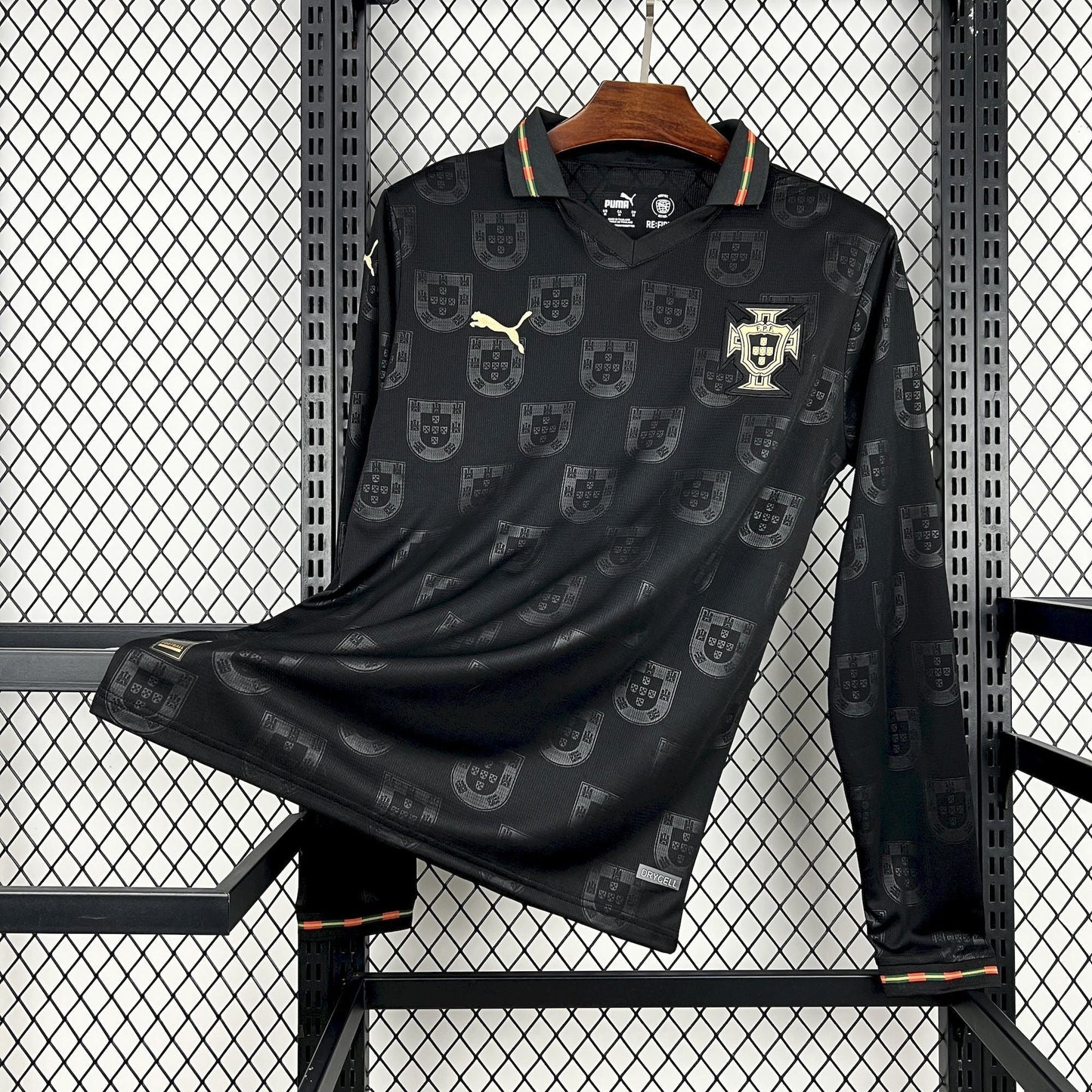 Portugal X Eusébio "Pantera Negra" Long Sleeve Special Edition Soccer Jersey 2025-2026
