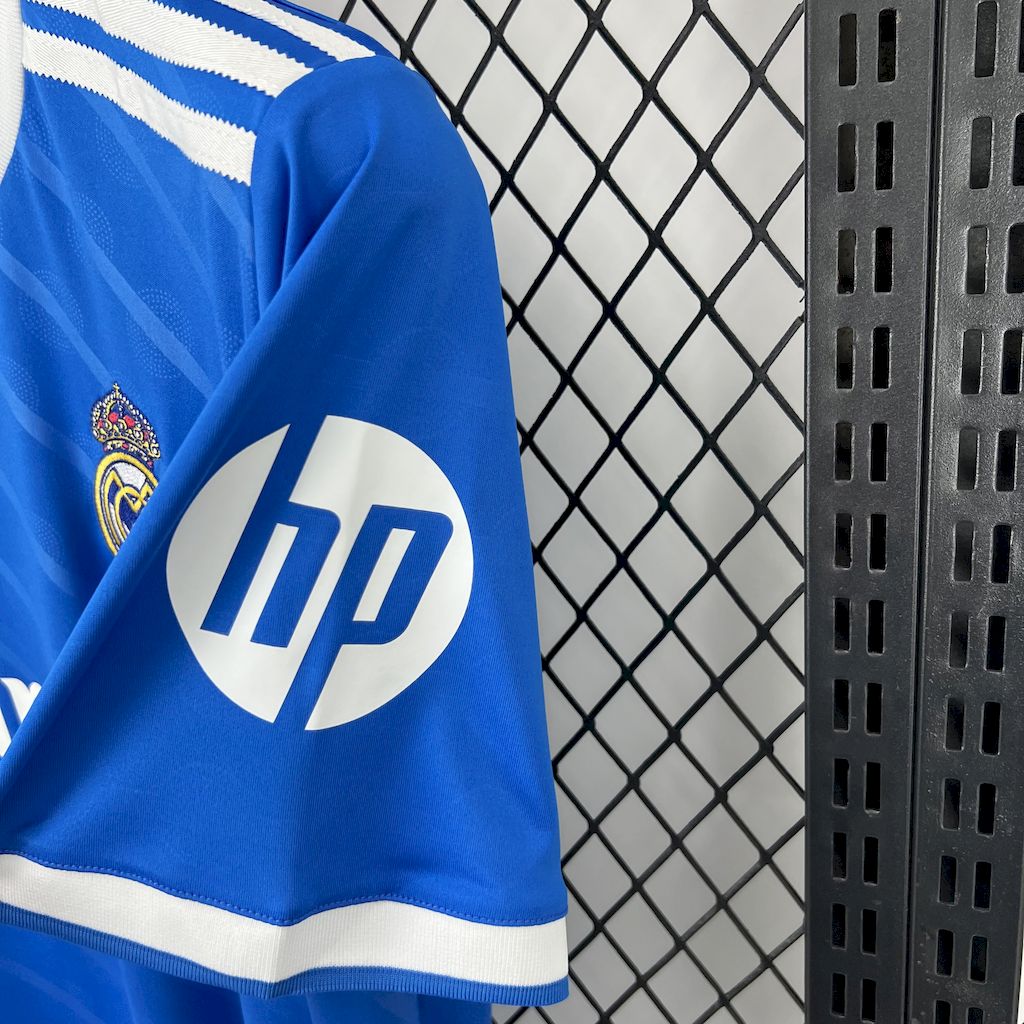 Real Madrid Federico Valverde 8 Third Soccer Jersey 2025-2026