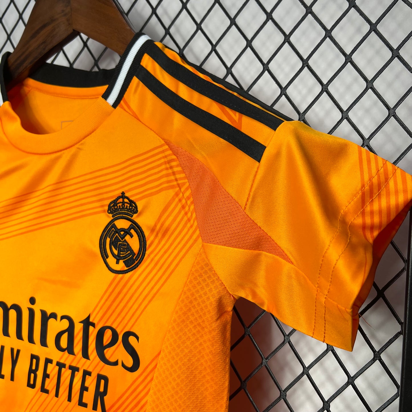 Real Madrid Cristiano Ronaldo 7 Away Soccer Jersey Kids Mini Kit 2024/25