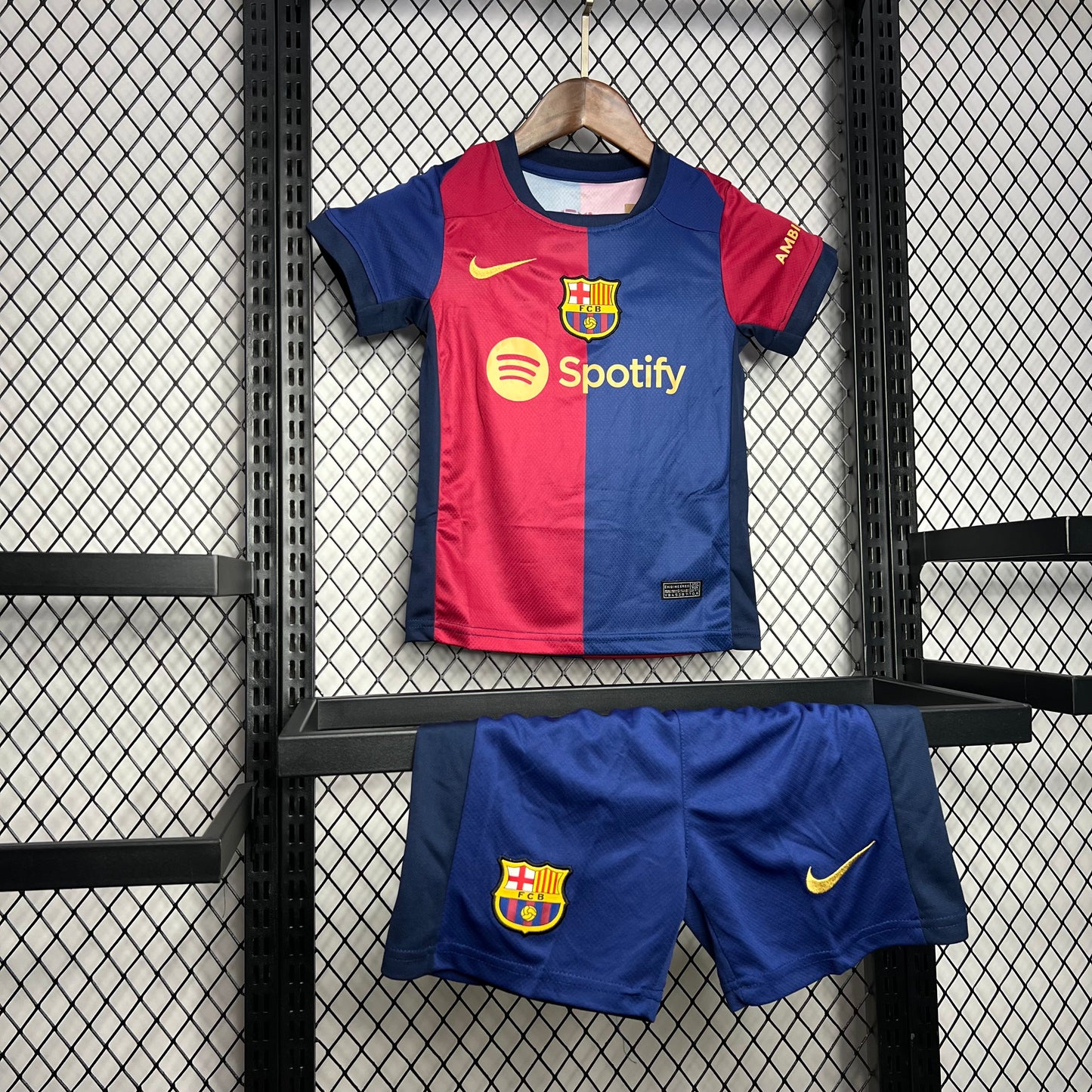 FC Barcelona Lionel Messi 10 Kids Home Soccer Jersey 2024/25