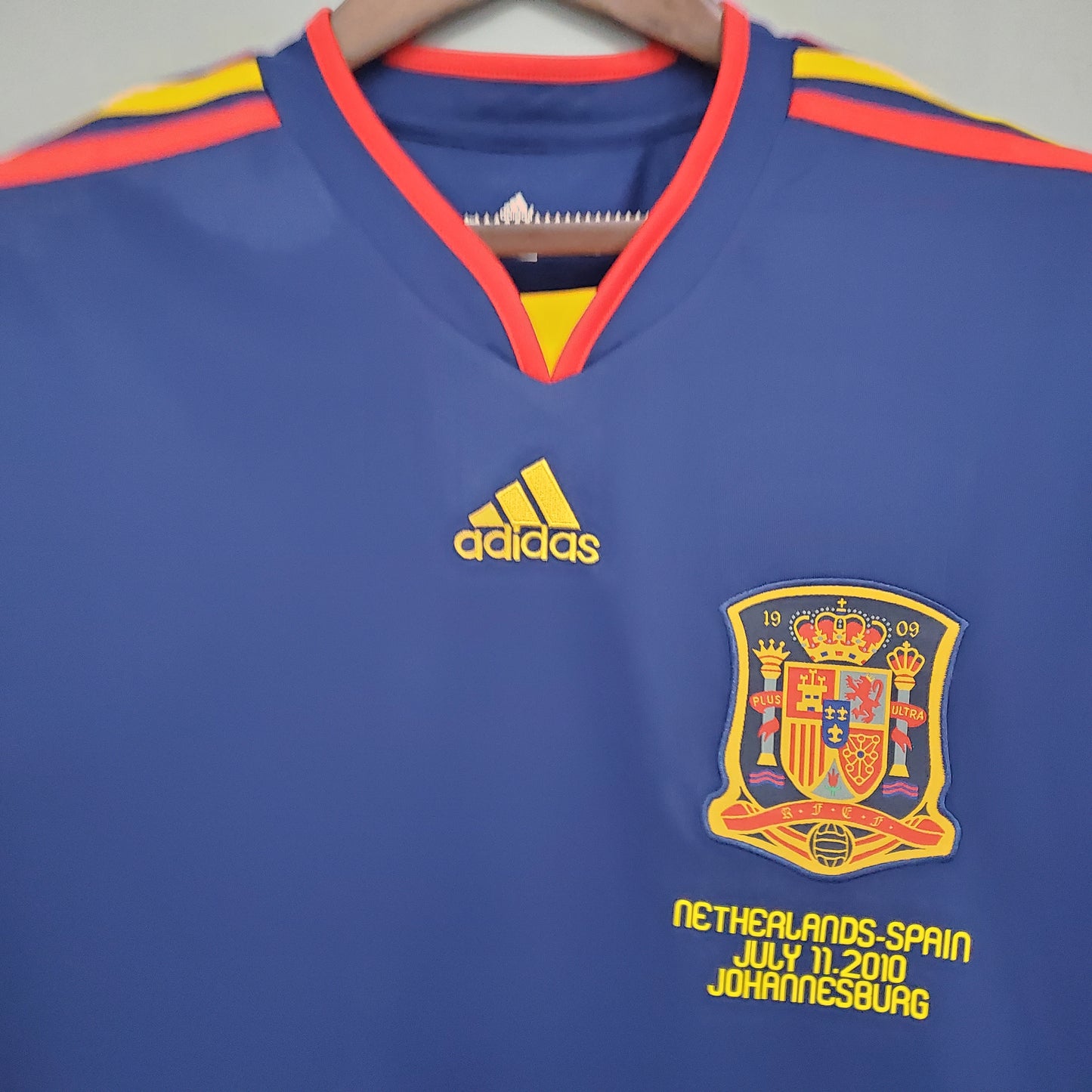 Spain Xavi 8 Retro Away Soccer Jersey World Cup 2010