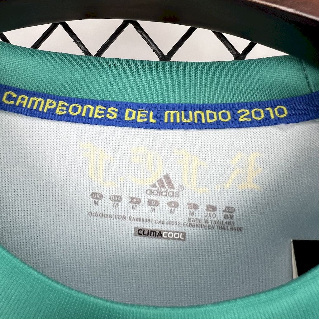 Spain Retro Goalkeeper Soccer Jersey World Cup 2010