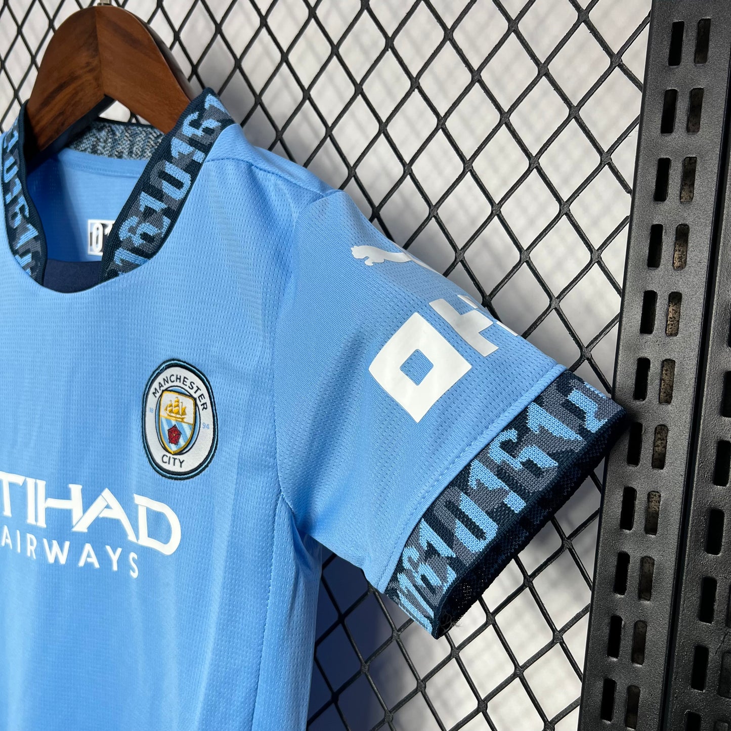 Man City Erling Haaland 9 Kids Home Soccer Jersey 2024/25