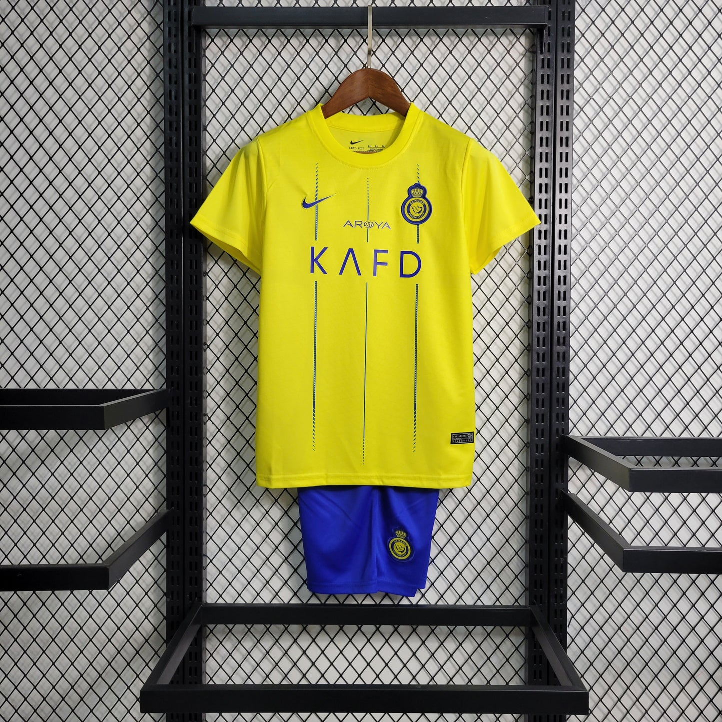 Al Nassr FC Cristiano Ronaldo 7 Kids Home Soccer Jersey 2023/24