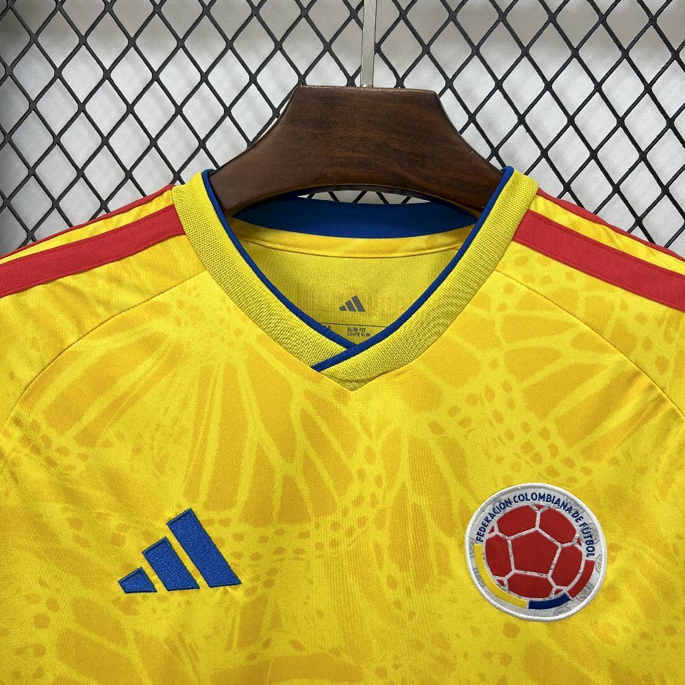 Colombia Luis Suárez 19 Home Soccer Jersey World Cup 2026