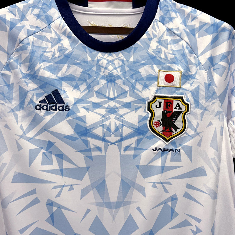 Japan Dragon Ball Goku Limited Edition Soccer Jersey 2016-17 - White