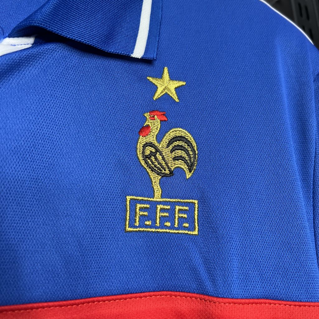 France Home Retro Soccer Jersey UEFA Euro 2000
