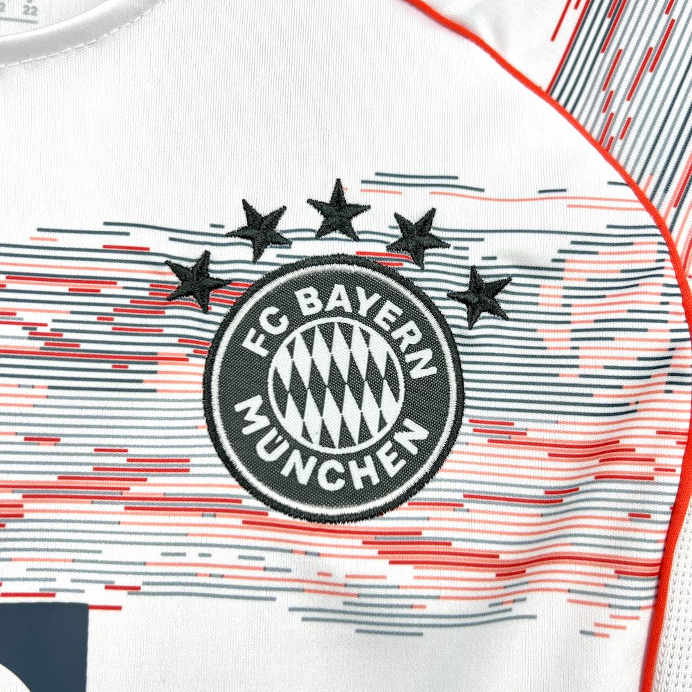 Bayern Munich Jamal Musiala 10 Kids Away Soccer Jersey 2025-2026