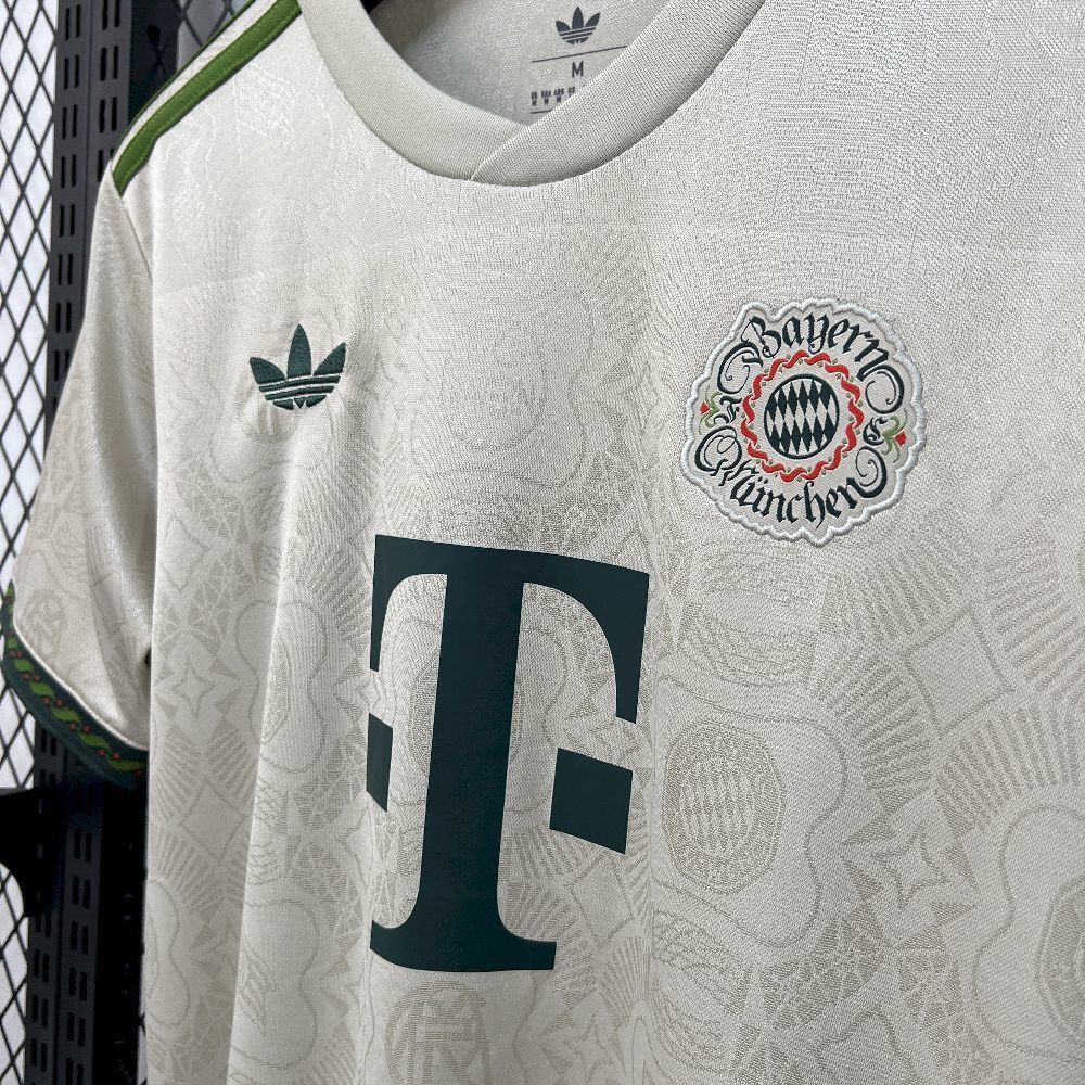 Bayern Munich Luis Díaz 14 Oktoberfest Soccer Jersey 2025-2026
