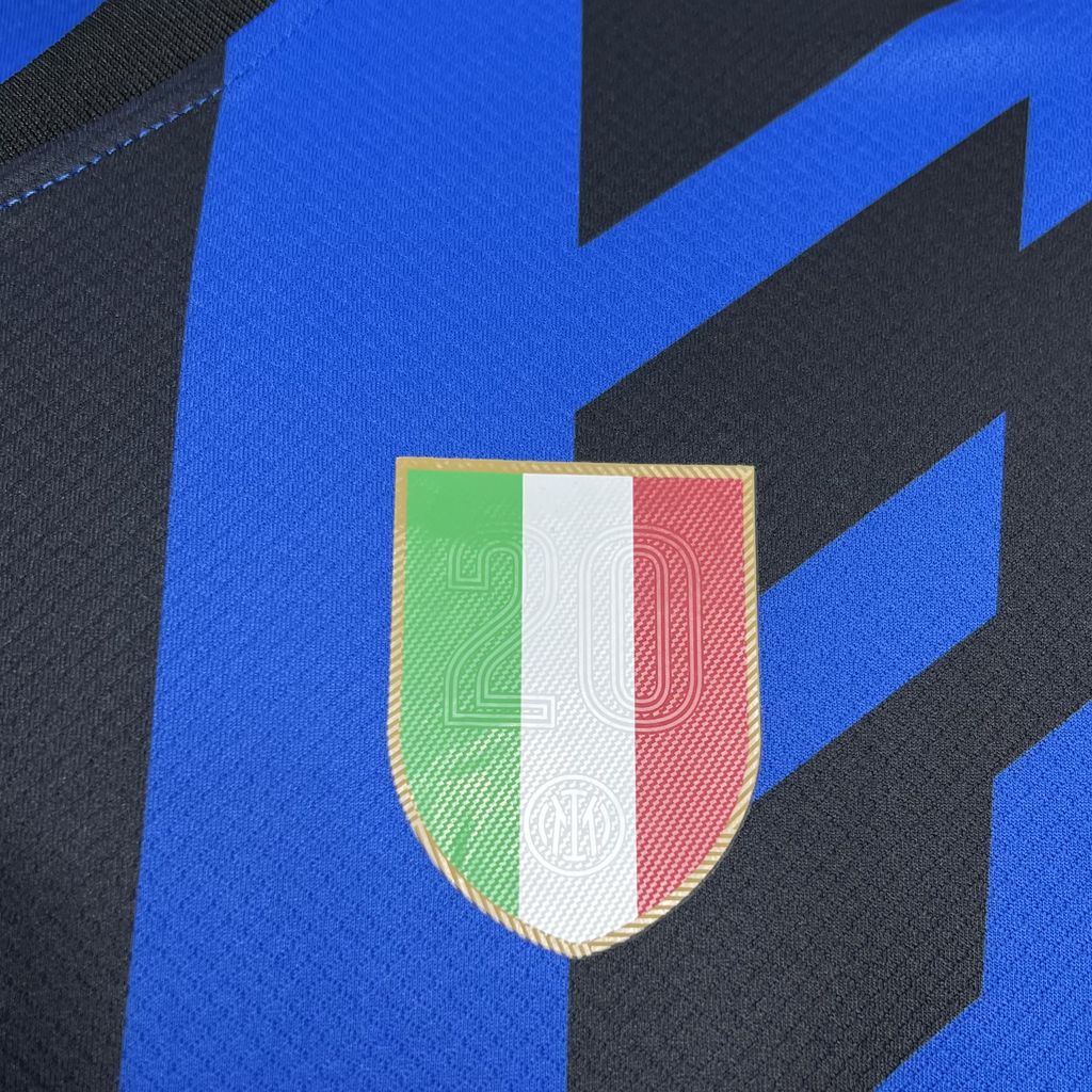 Inter Milan Lautaro Martinez 10 Home Soccer Jersey 2024/25