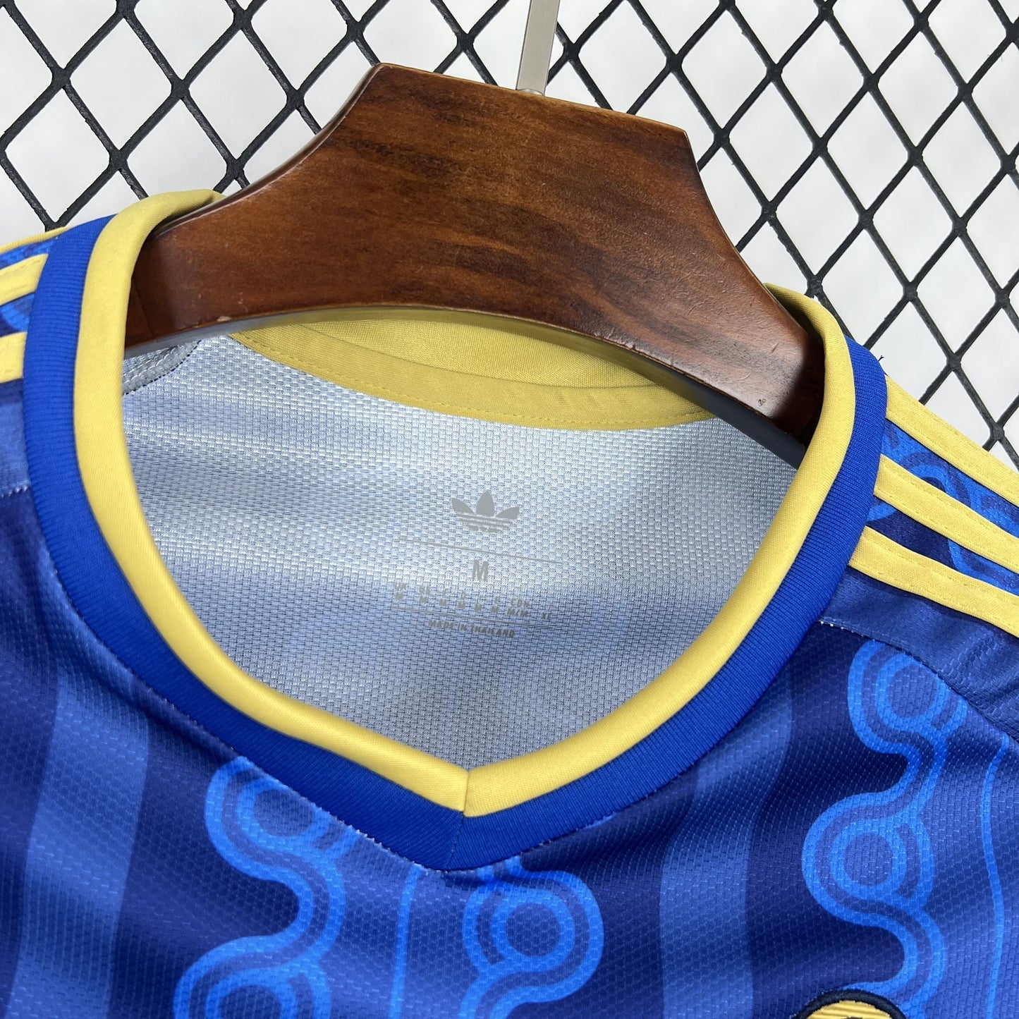 Sweden Zlatan Ibrahimović 10 Away Soccer Jersey World Cup 2026