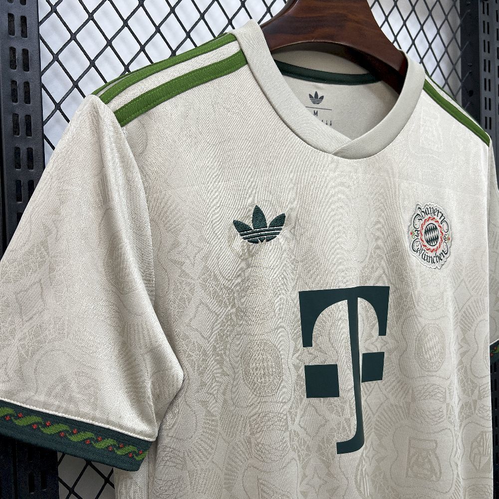 Bayern Munich Harry Kane 9 Oktoberfest Soccer Jersey 2025-2026