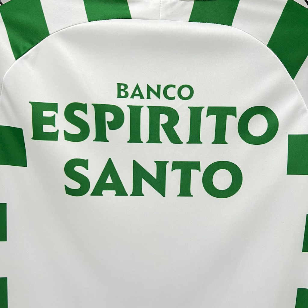 Sporting Lissabon CP Cristiano Ronaldo 28 Retro Home Soccer Jersey 2003-2004