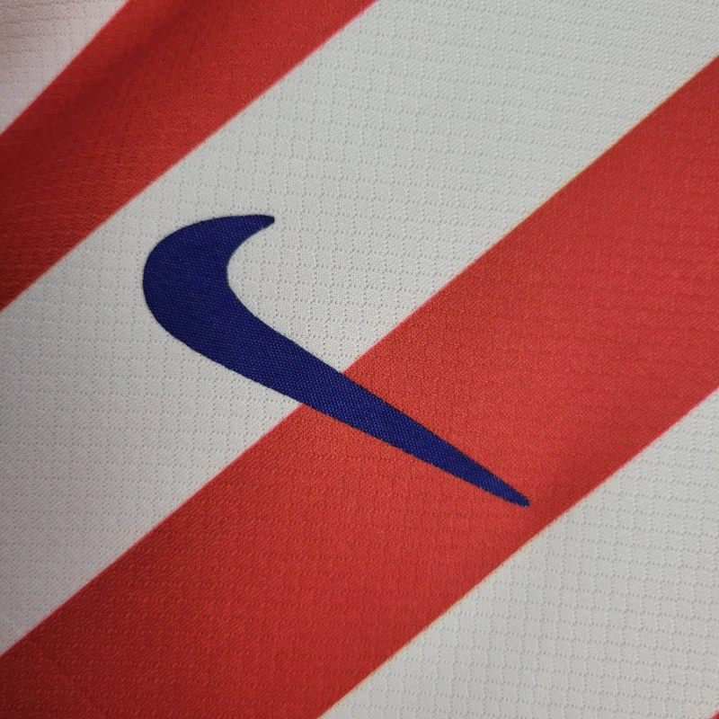 Atletico Madrid Julián Alvarez 19 Home Soccer Jersey 2025-2026
