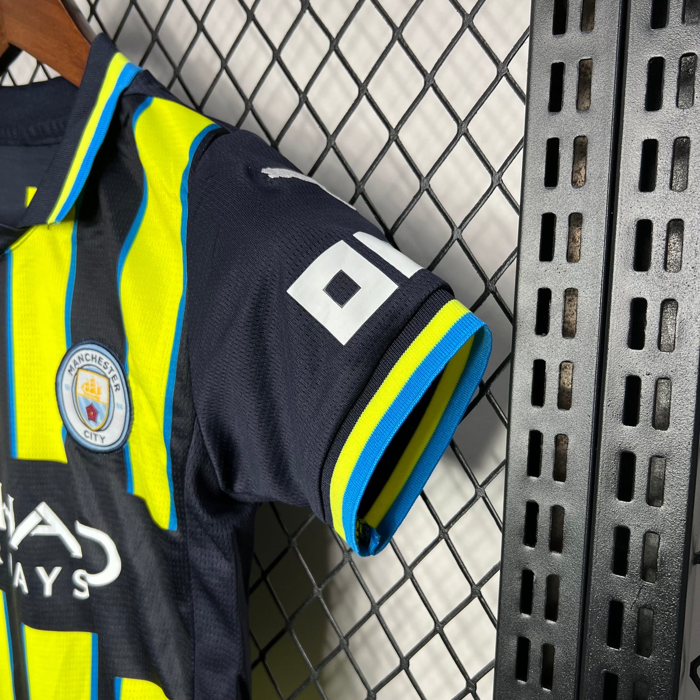 Man City Erling Haaland 9 Kids Away Soccer Jersey 2024/25