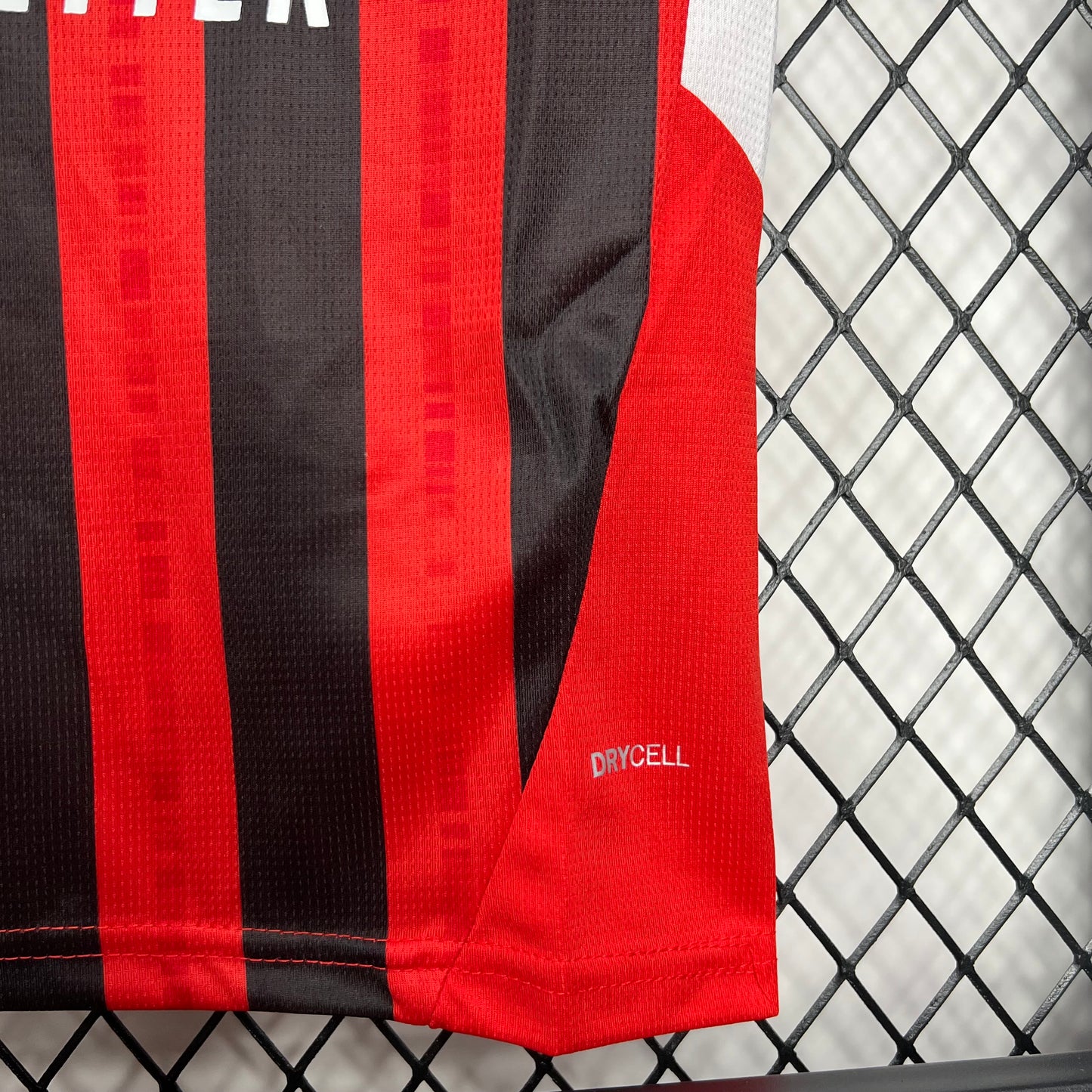AC Milan Christian Pulisic 11 Kids Home Soccer Jersey 2024/25