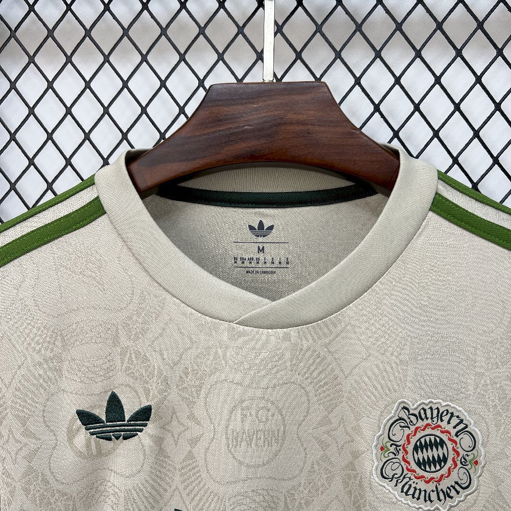 Bayern Munich Jamal Musiala 10 Oktoberfest Soccer Jersey 2025-2026