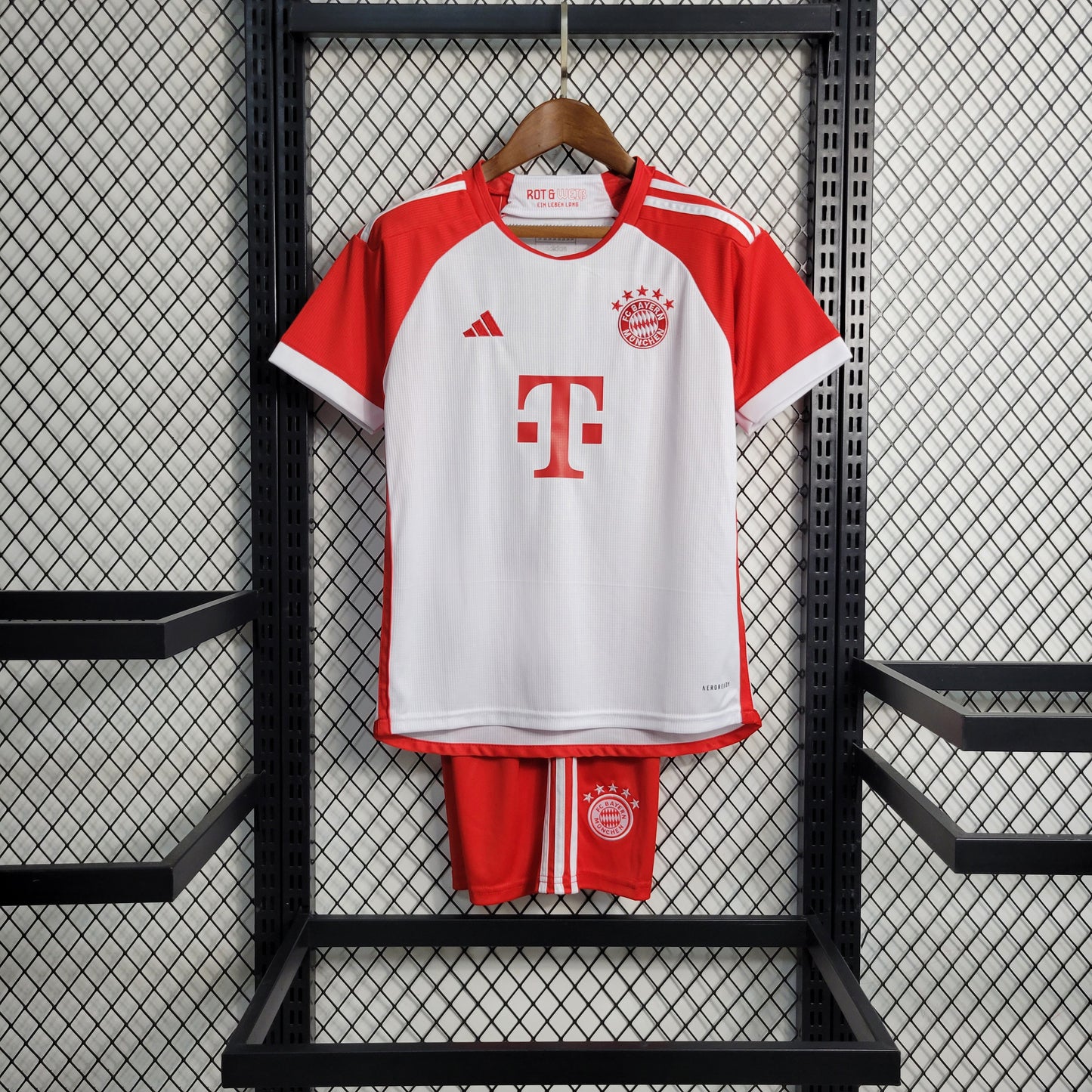 Bayern Munich Harry Kane 9 Kids Home Soccer Jersey 2023/24